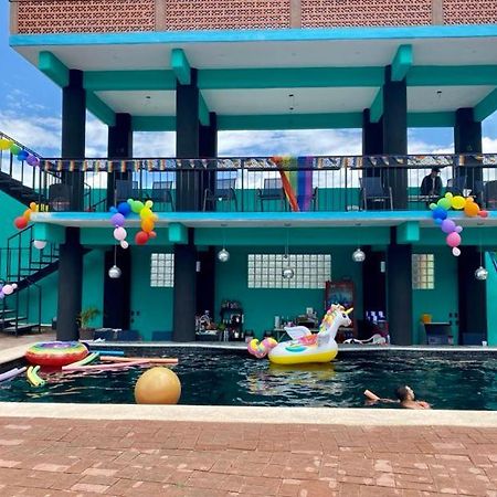 Hierve El Agua Eco Hostel - Confetti Pool Club San Pablo Villa de Mitla Ngoại thất bức ảnh